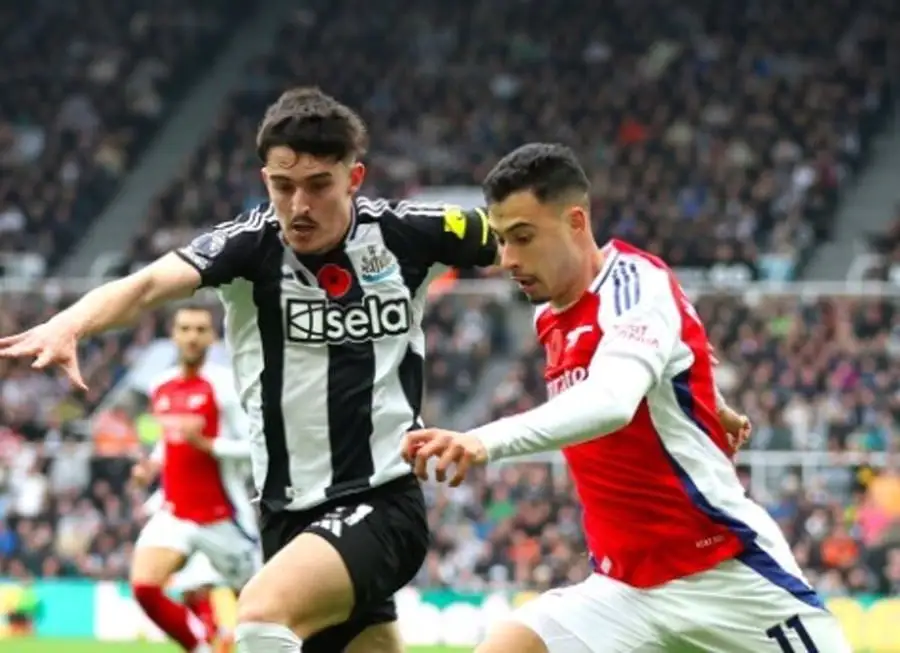 Newcastle 1-0 Arsenal: Isak scores as Magpies dent Gunners' title bid
