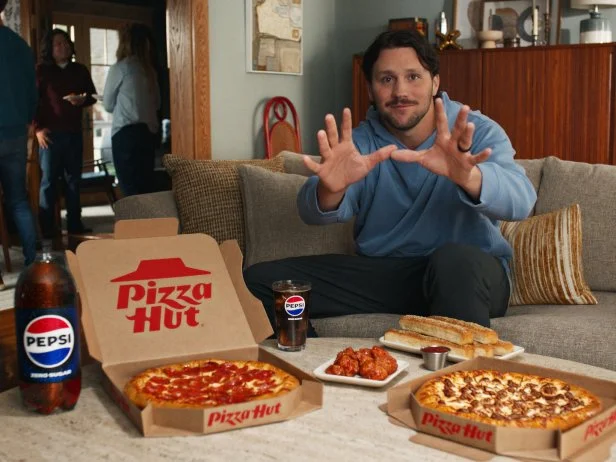 This Returning Pizza Hut Deal Remains an Absolute Steal for Your Football Watch Parties